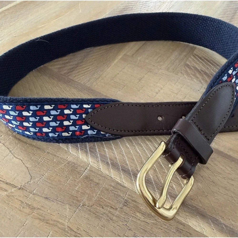 Vineyard Vines Belt Youth Size 24 Red White Blue Nantucket Canvas Brass Buckle